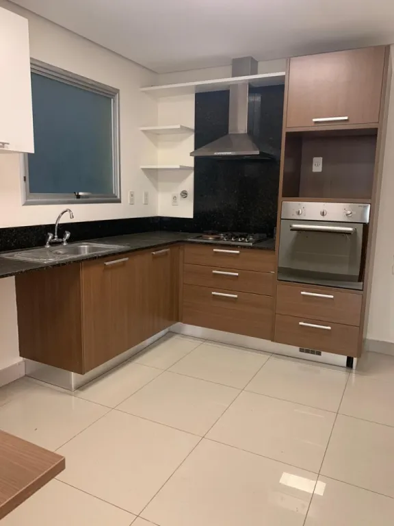 IMPONENTE DEPARTAMENTE BARRIO LAS MERCEDES — foto 2
