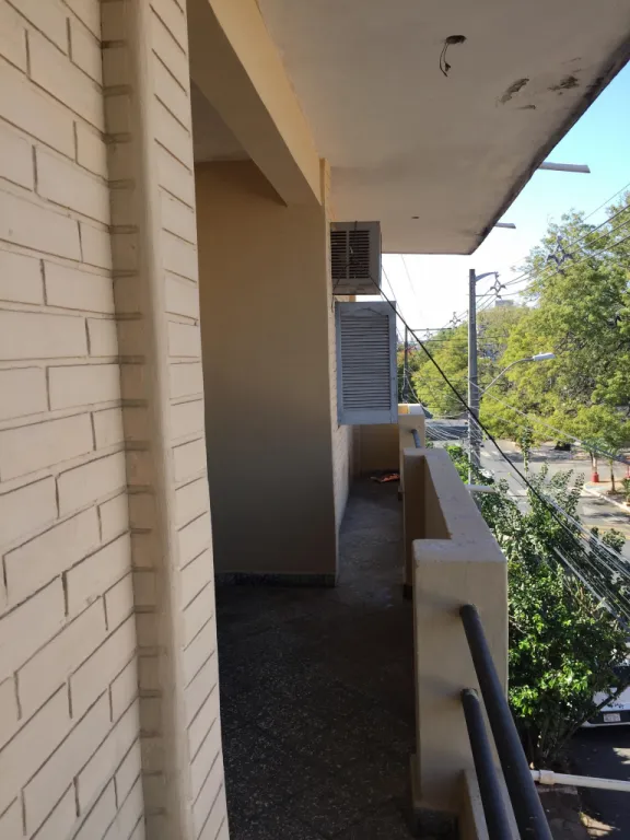 SE VENDE EDIFICIO EN BARRIO BERNARDINO CABALLERO — foto 2