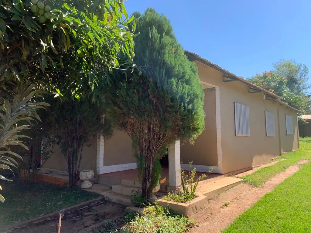 Vendo casa en J. Eulogio Estigarribia- Campo 9 — foto 2
