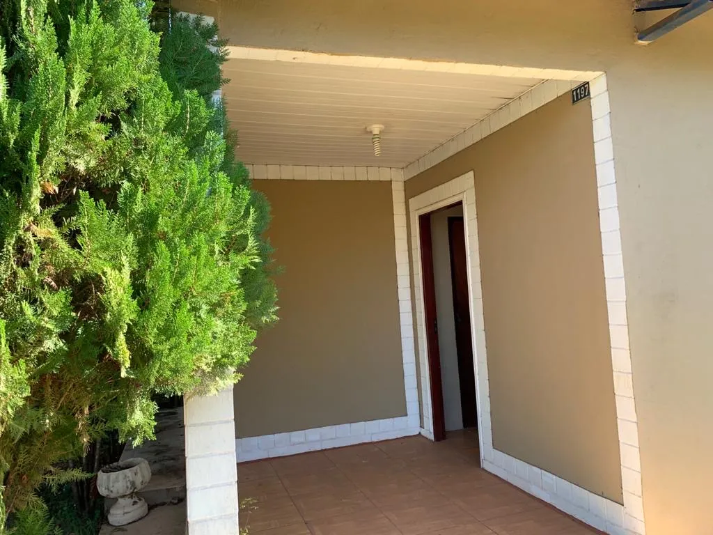 Vendo casa en J. Eulogio Estigarribia- Campo 9 — foto 3