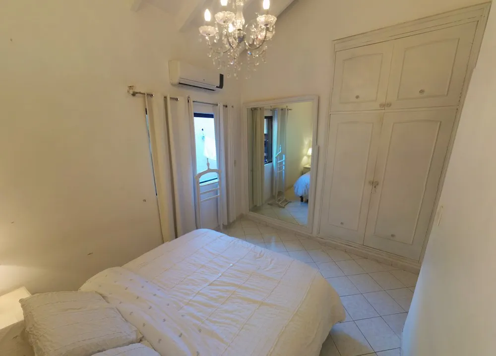 Casa en Zona Paseo la Galería — foto 3