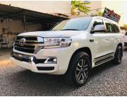 VENDO TOYOTA LAND CRUISER VX - EXECUTIVE LONG - AÑO 2020 - IMPORT- 0KM - V8 - DIESEL !!