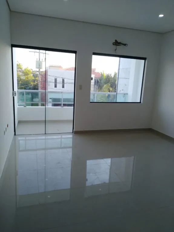 ALQUILO HERMOSOS DUPLEX EN EL BARRIO MBURUCUYA — foto 2