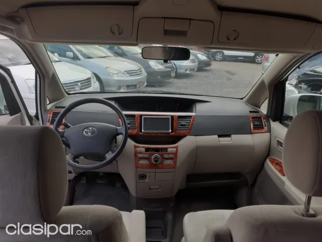 Toyota Noah 2003 — foto 7