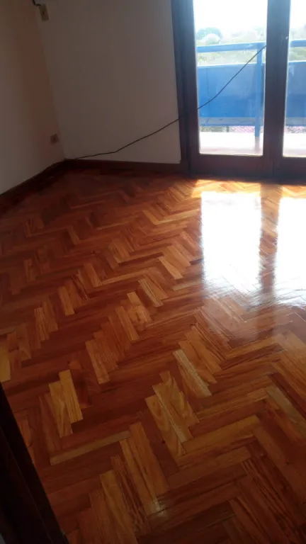 DEPARTAMENTOS DE 2 HABITACIONES EN ZONA CENTRO - EN EXCELENTES CONDICIONES — foto 2