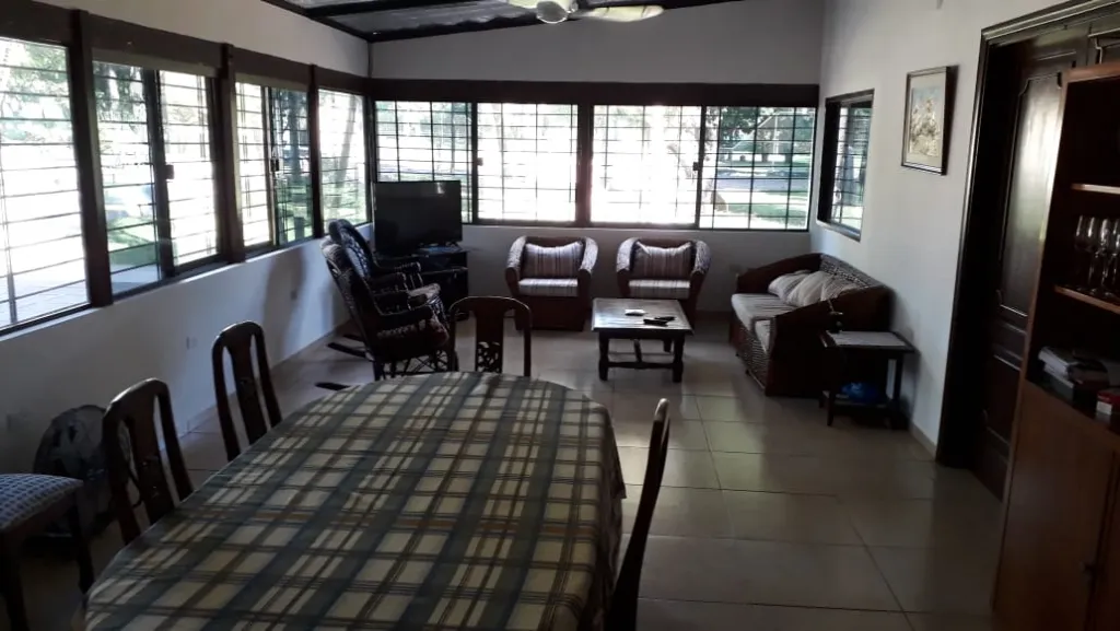 LUQUE – SAN BER: 24.000M2 – ESPLENDIDA CASA QUINTA, OPORTUNIDAD IDEAL – 700.000 USD — foto 3