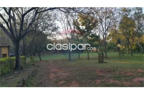 Importante terreno de 6.600 m2 en Lambare 980,000 USD — foto 2