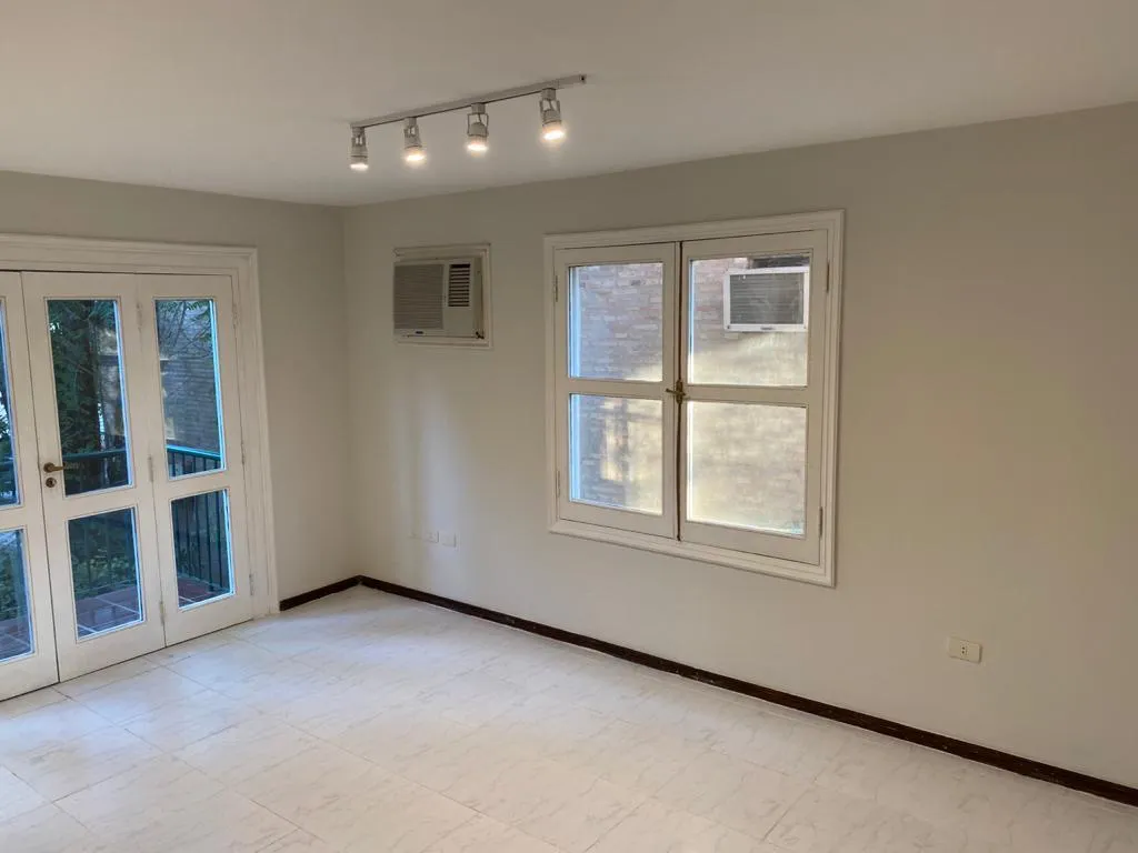 ALQUILO CASA DE 3 DORMITORIOS EN SUITE EN BARRIO CERRADO ZONA LOS LAURELES — foto 3