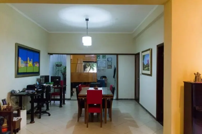 VENDO CASA CON PISCINA - ZONA SEMINARIO — foto 2