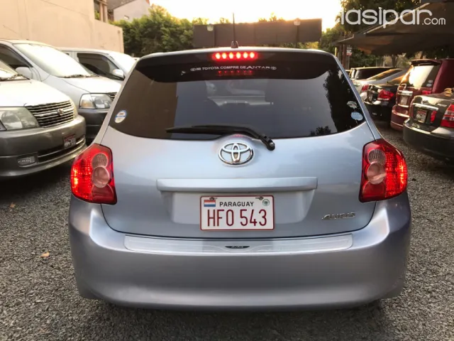 Toyota Auris 2007 — foto 3