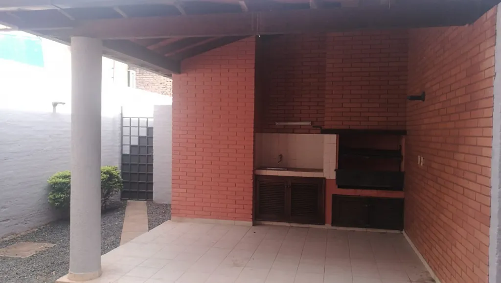 ALQUILO HERMOSO DUPLEX EN MBURUCUYA — foto 3