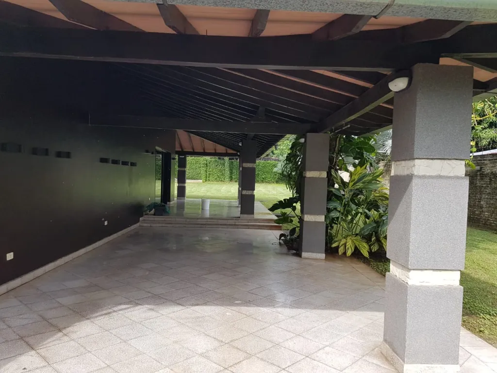REMATO CASA ZONA MCAL. LOPEZ Y CALLE ÚLTIMA — foto 3