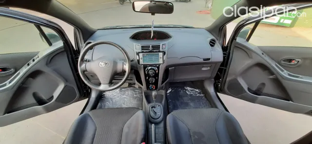 Toyota Vitz 2005 — foto 3