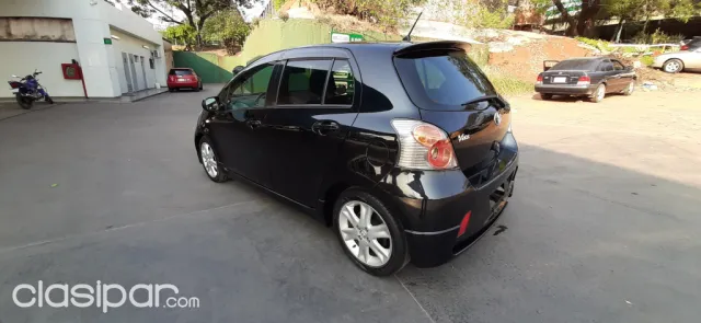 Toyota Vitz 2005 - foto 8