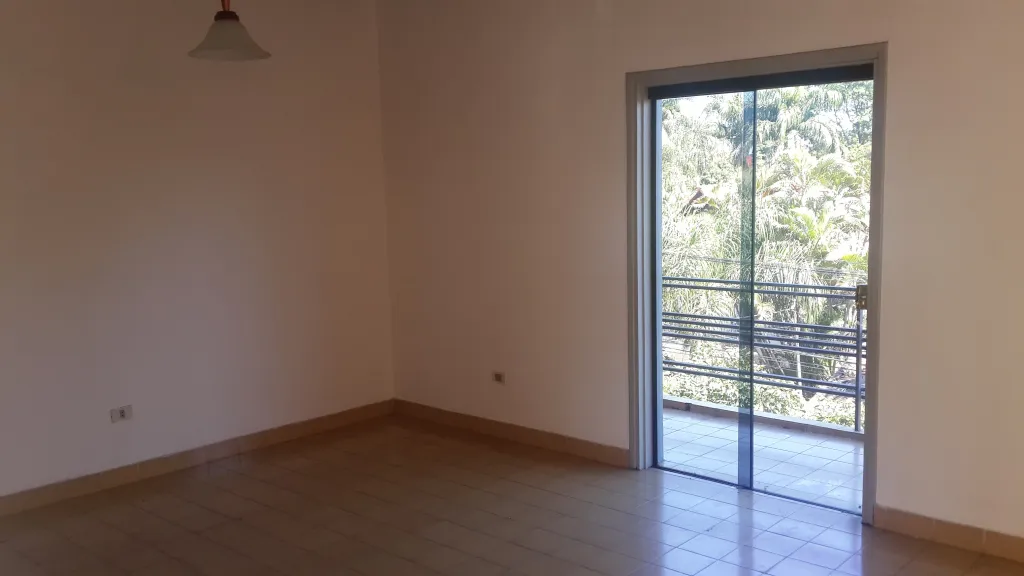 DEPARTAMENTO ZONA SHOPPING DEL SOL BARRIO LAS LOMAS!!! — foto 2