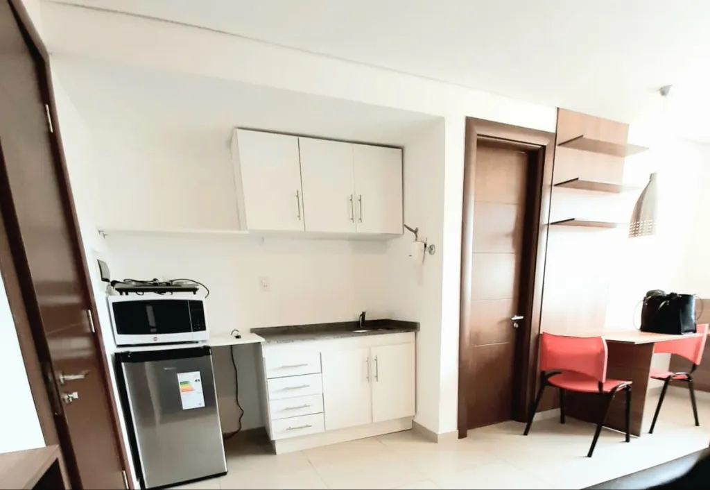 VENDO DEPARTAMENTO TIPO MONOAMBIENTE TODO AMOBLADO, EN CONDOMINIO!!! — foto 3