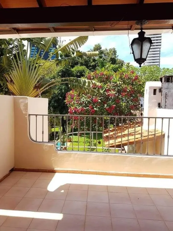 HERMOSA CASA ESTILO MEDITERRANEO EN BARRIO HERRERA, A POCAS CUADRAS DEL SHOPPING GALERIA, — foto 3