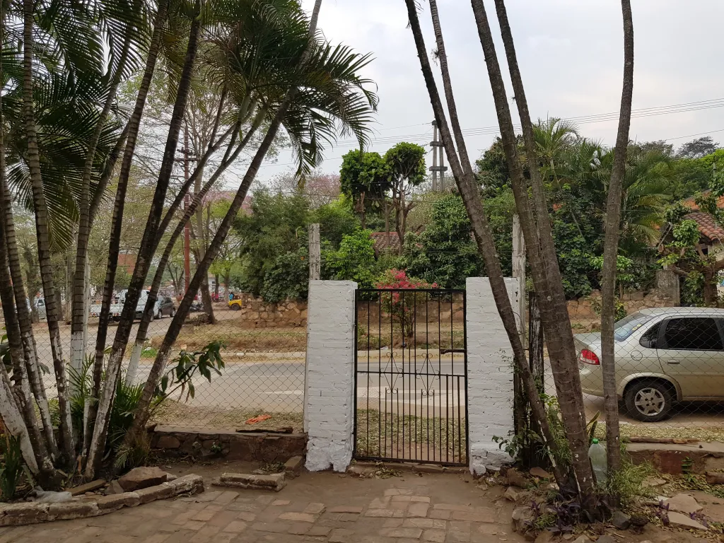 Casa a minutos del centro de Asunción — foto 3