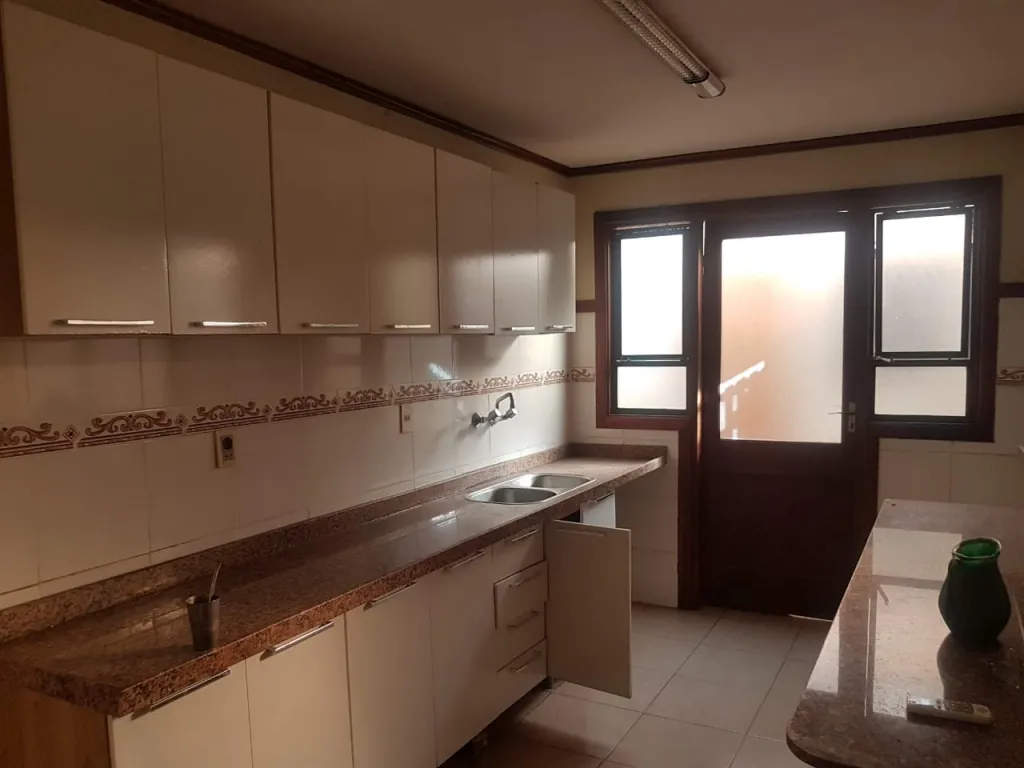 Vendo hermoso Dúplex en Barrio Herrera — foto 2