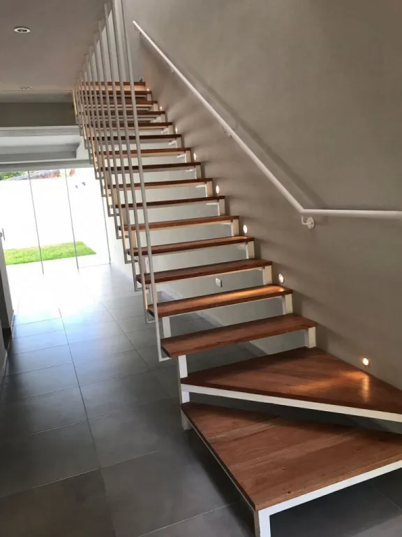 Hermoso duplex con patio en barrio Villa Aurelia, zona Municipalidad de Asunción — foto 3