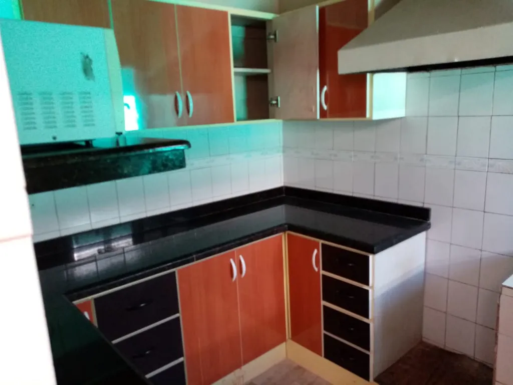 VENDO HERMOSA CASA EN EL ÁREA 5 PDTE FRANCO — foto 2