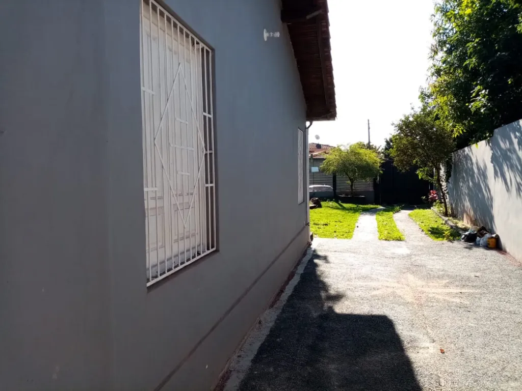 VENDO HERMOSA CASA EN EL ÁREA 5 PDTE FRANCO — foto 3