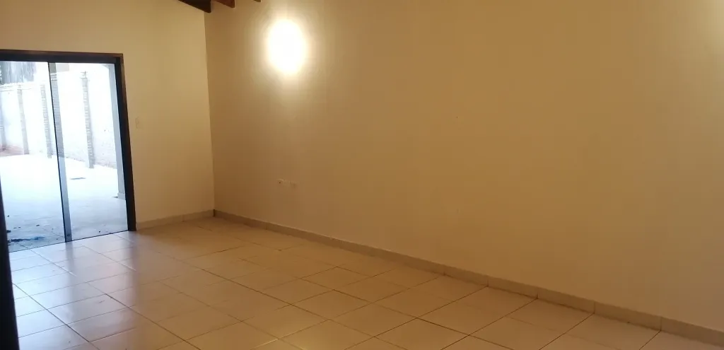 Vendo Hermosa Casa Zona Bruno Guggiari — foto 2