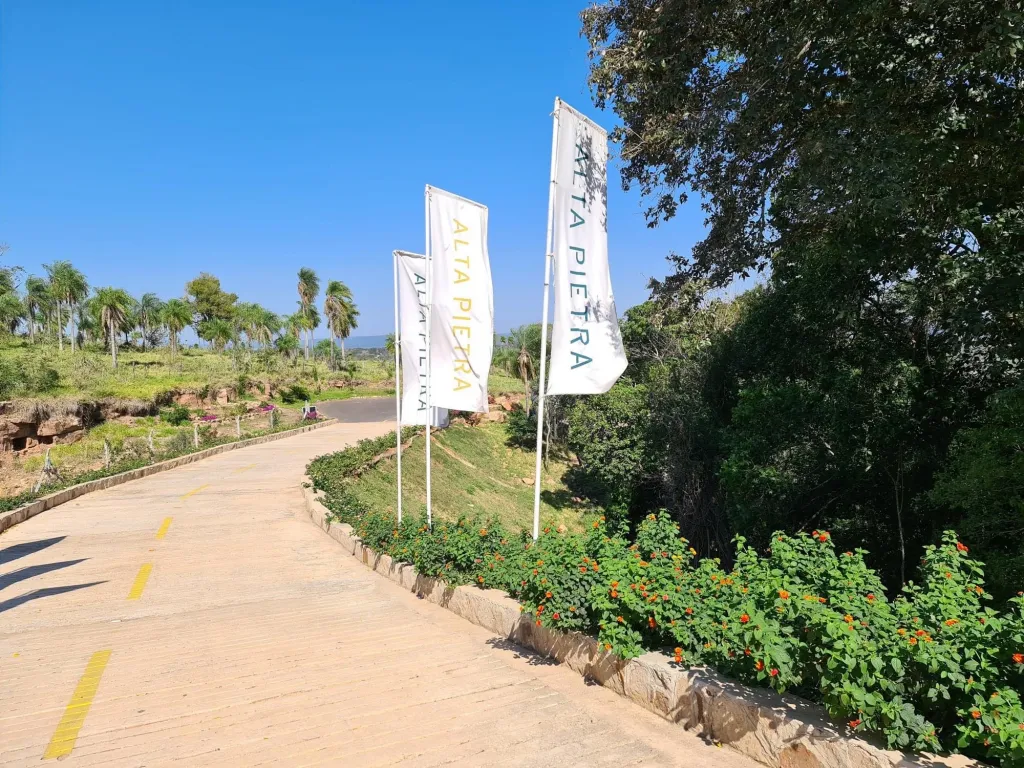 Vendo Terreno en Bario Cerrado Alta Pietra - San Bernardino — foto 2