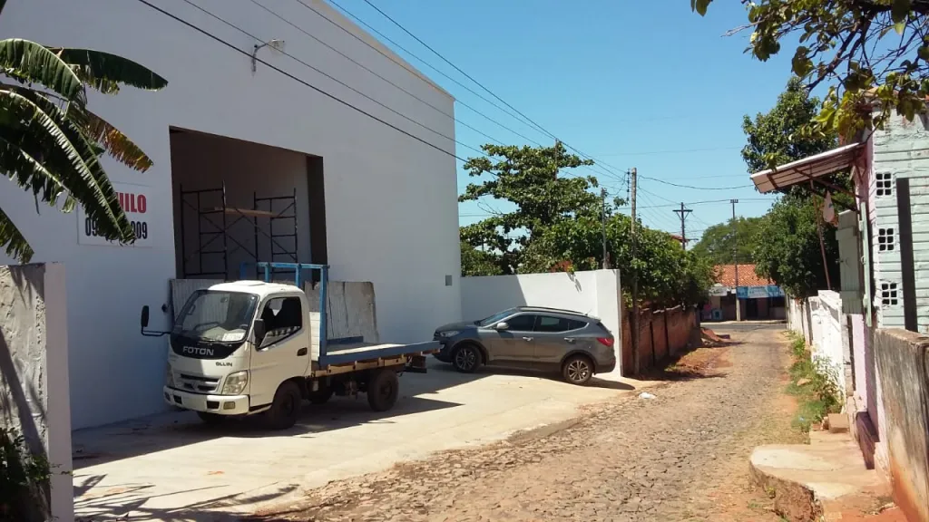 Deposito de 1000 m2 a estrenar en fernando de la mora zona sur — foto 3