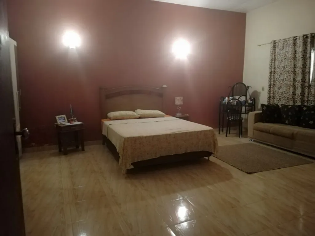Vendo hermosa residencia en OFERTA en Lambaré — foto 2