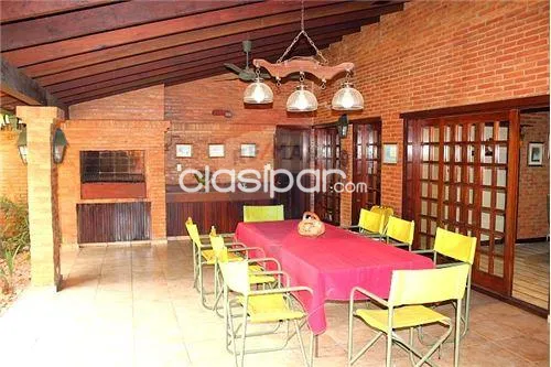 Vendo Super Residencia en Villa Morra. 780,000 USD — foto 3