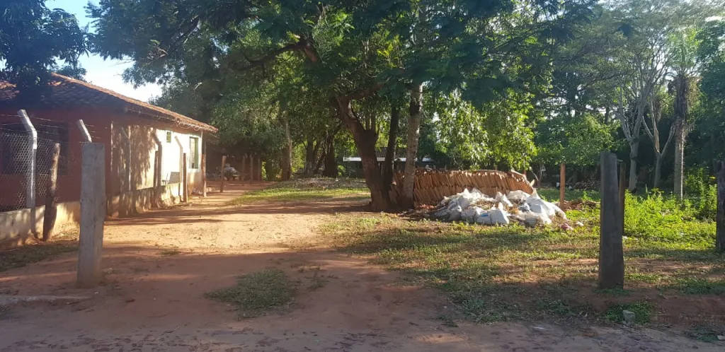 Vendo Terreno en Capiatá, a una cuadra del asfaltado, SUPERFICIE 728,50 Mts2. — foto 2