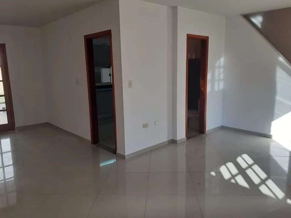 duplex en la zona de la municipalidad de asuncion, barrio villa aurelia — foto 3