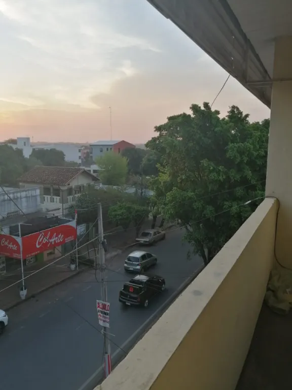 ALQUILO PIEZA CON BALCON EN SAN LORENZO - ZONA CENTRICA — foto 3