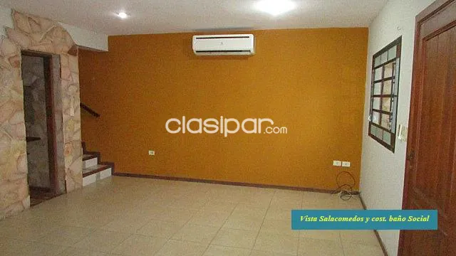 HERMOSO DÚPLEX EN ZONA PUEBLO CANAL 13 LAMBARÉ — foto 3