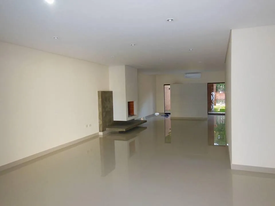 Vendo Hermosa Residencia en el barrio Mburucuya asuncion — foto 2