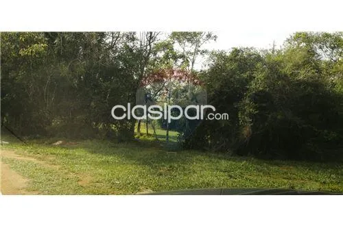 3 Has EN LUQUE A DOS CUADRAS DE LA RUTA Y 10 DEL SUPERMERCADO SAN CALLETANO — foto 2