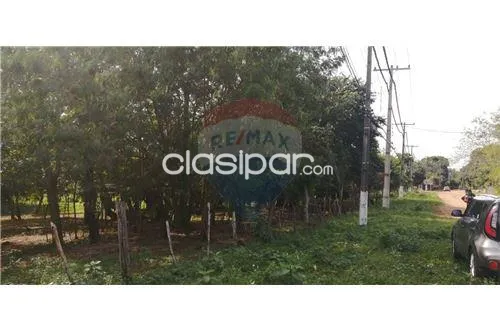 3 Has EN LUQUE A DOS CUADRAS DE LA RUTA Y 10 DEL SUPERMERCADO SAN CALLETANO — foto 3