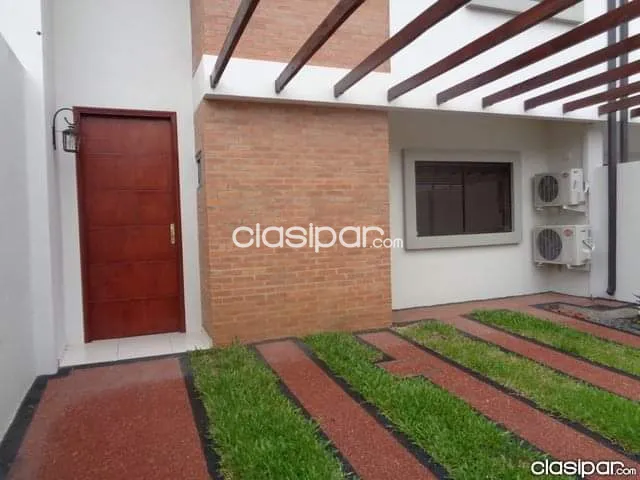 ALQUILO DUPLEX EN 4TO BARRIO LUQUE!!! — foto 2