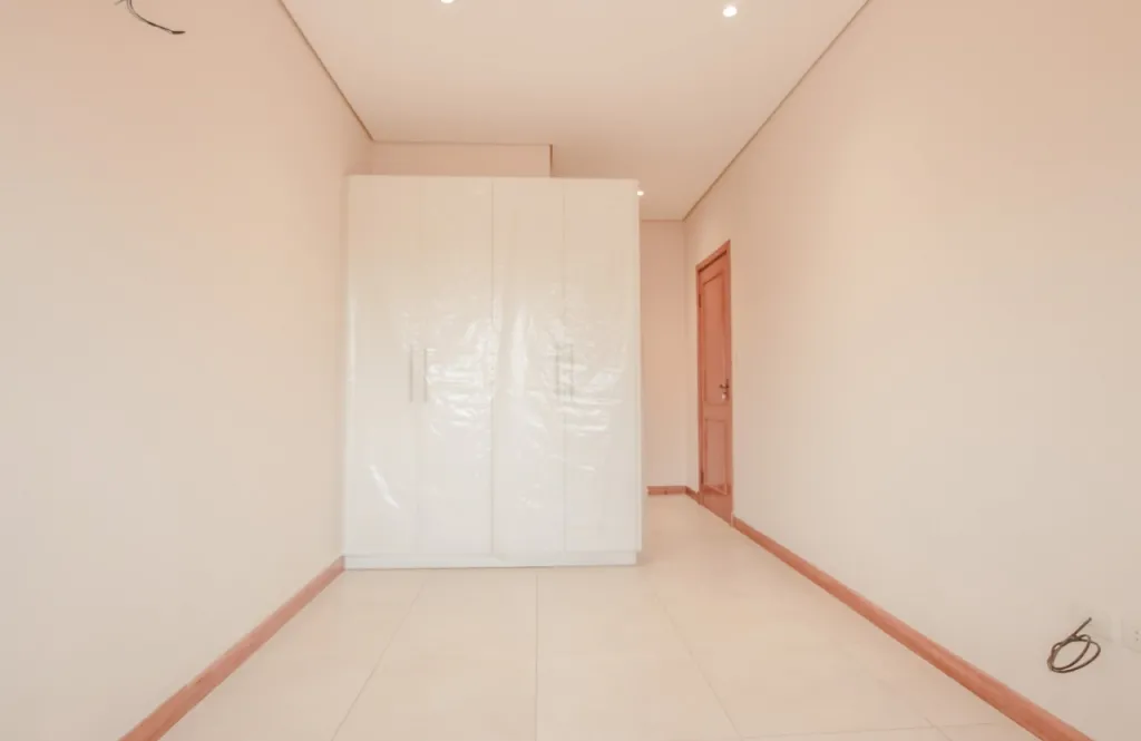 VENDO HERMOSO DUPLEX EN FERNANDO DE LA MORA. ZONA NORTE — foto 3