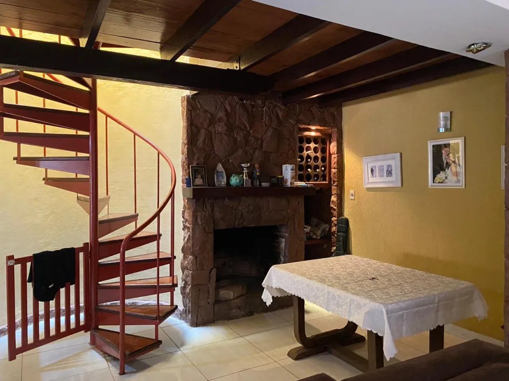 VENDO HERMOSA CASA EN LUQUE. Cod RXLV — foto 3