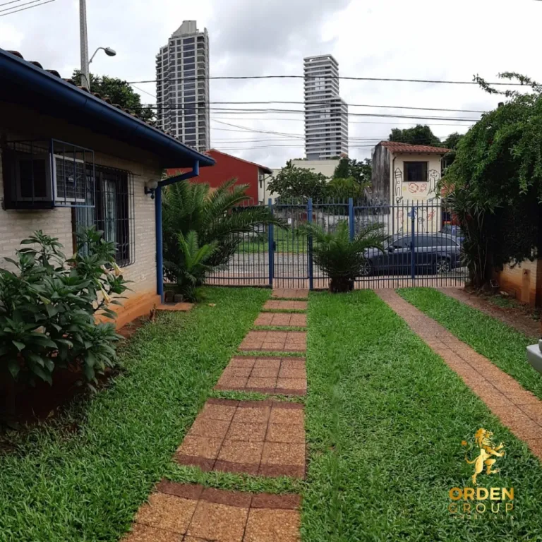 VENDO CASA SOBRE BRUSELAS - ASUNCiÓN — foto 3