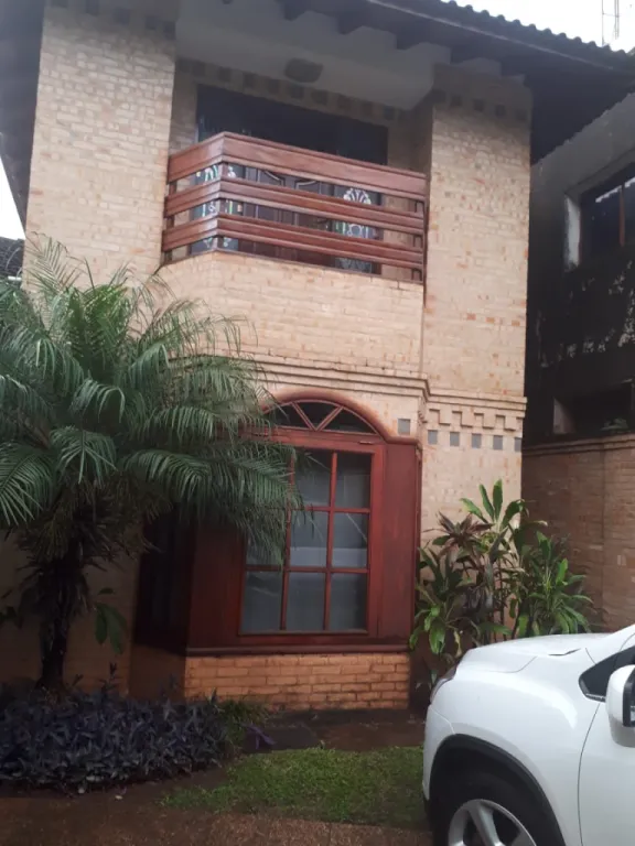 VENDO HERMOSA CASA EN VILLARRICA A PASOS DEL CENTRO — foto 2