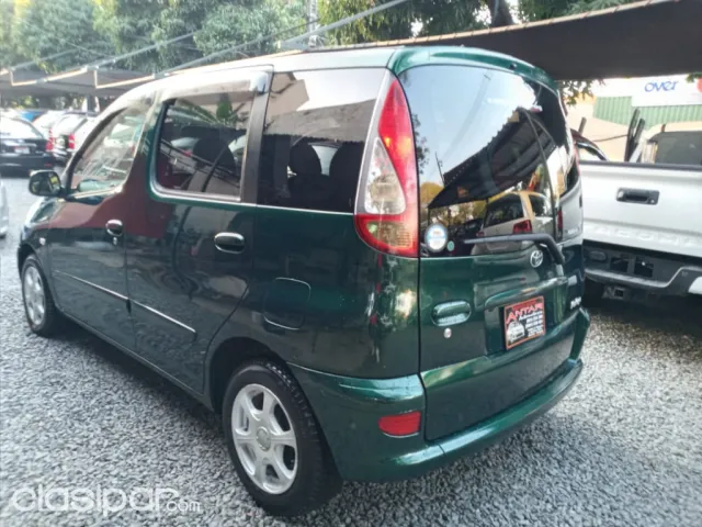Toyota Funcargo 2002 — foto 5