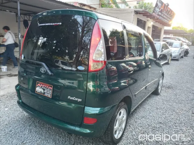 Toyota Funcargo 2002 — foto 6