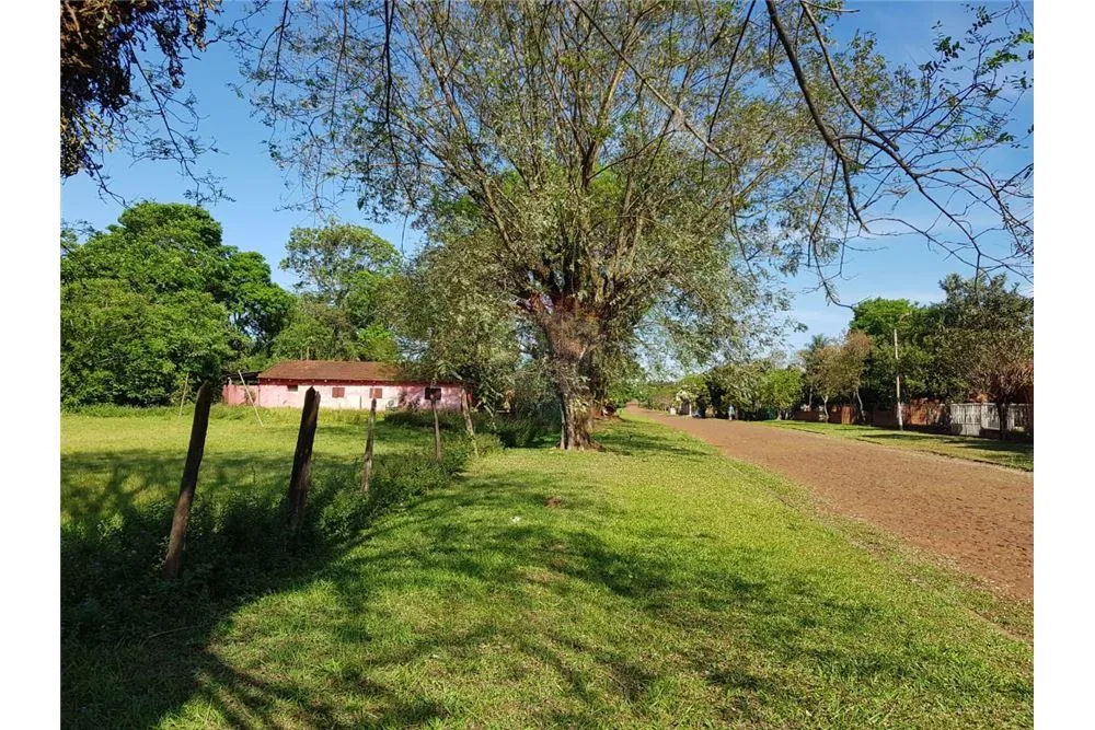 Vendo terreno en esquina, lugar estratégico para invertir. — foto 3