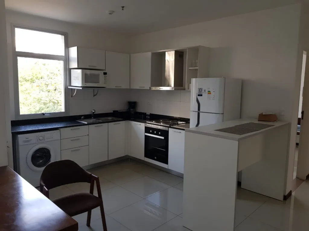 Terrés alquila dpto amoblado en Villa Morra — foto 3