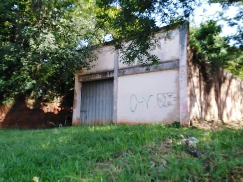 VENDO DEPOSITO CON VIVIENDA N LUQUE — foto 2