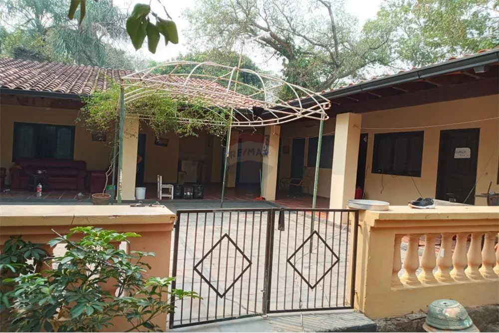 Casa con amplio terreno en San Bernardino 80,000 USD — foto 2