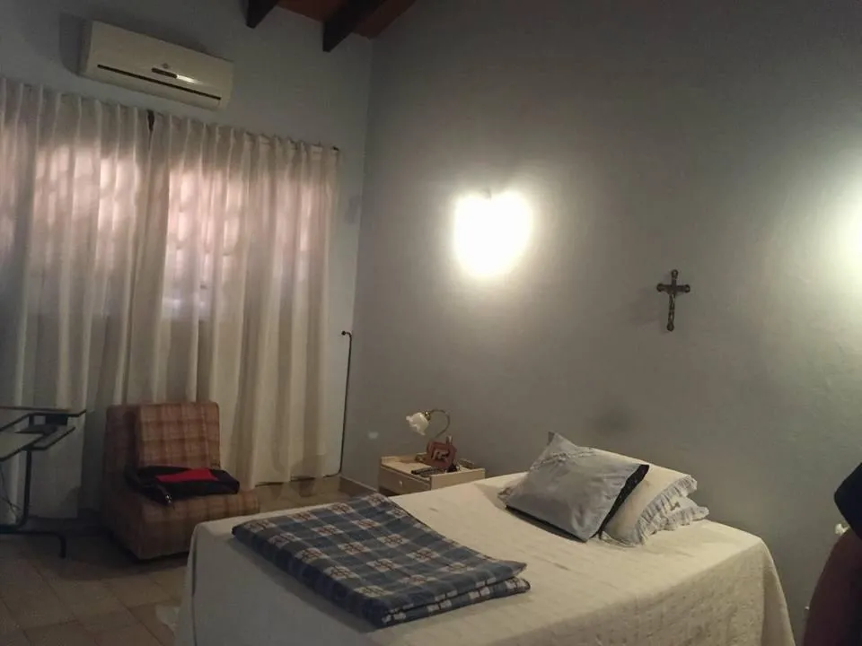 VENDO LINDA CASA EN EL BARRIO LAS MERCEDES!! EXCELENTE UBICACIÓN!! — foto 3